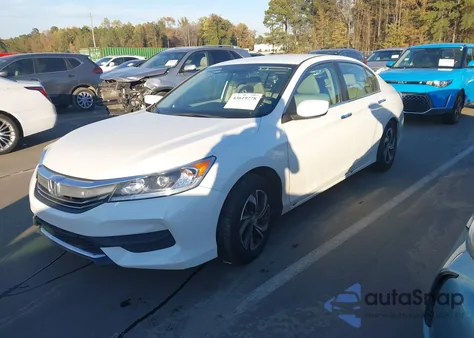 2016 Honda Accord Lx z USA, uszkodzony, nr VIN 1HGCR2F38GA106962